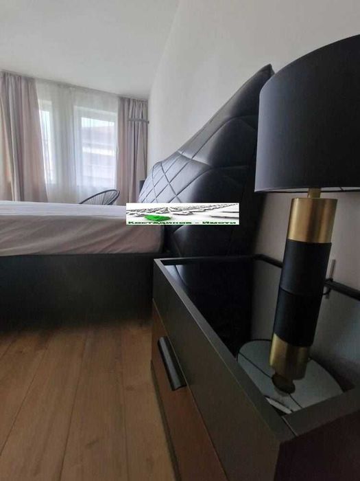 Дава се под наем Тристаен апартамент в Пловдив, Коматевски възел - 100 кв.м за 612 € - Снимка #3