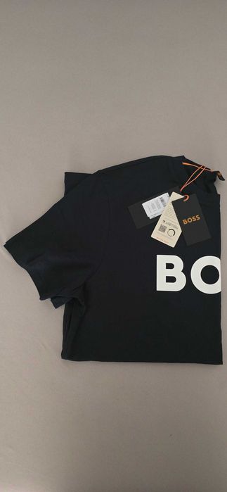 Мъжки тениски BOSS /с къс ръкав/ - различни цветове и размери