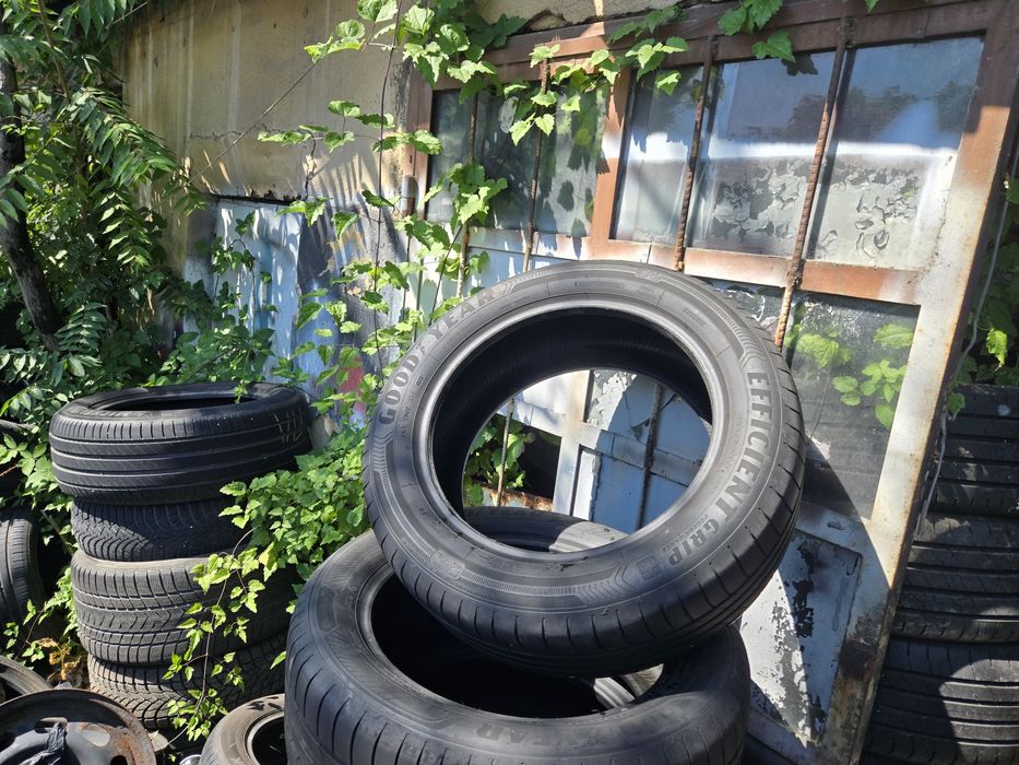 4бр. 225 55 17 Goodyear летни.