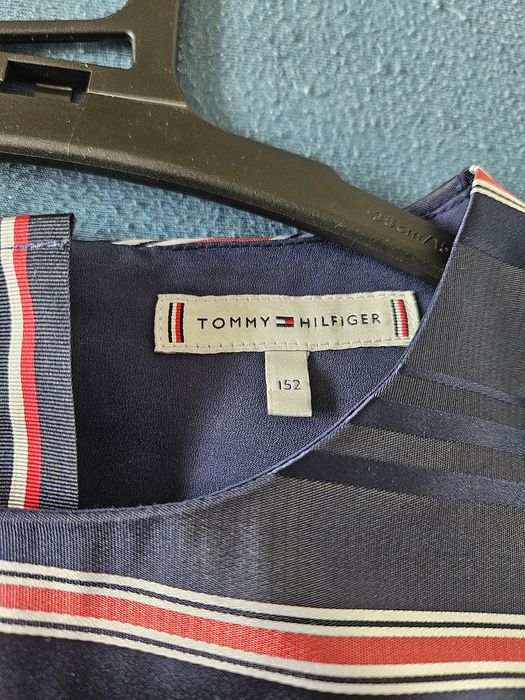 Маркова рокля Tommy Hilfiger