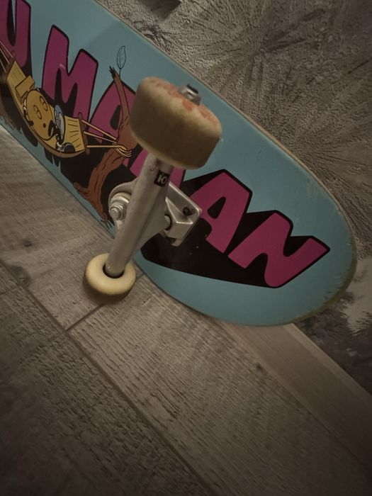 Продаем скейтбоард