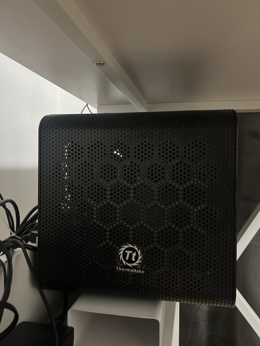 Vând PC complet, gata de utilizare, bun pentru gaming 1080p și office.