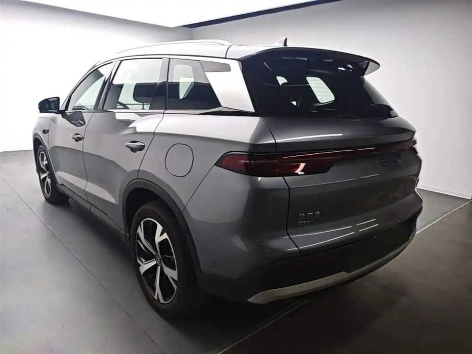 BYD Song Pro DM-i 71 km Flagship