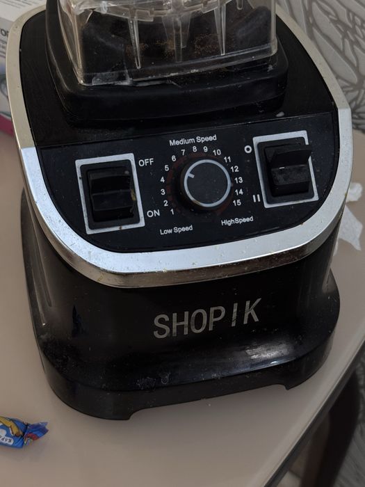 Продам блендер кухонный