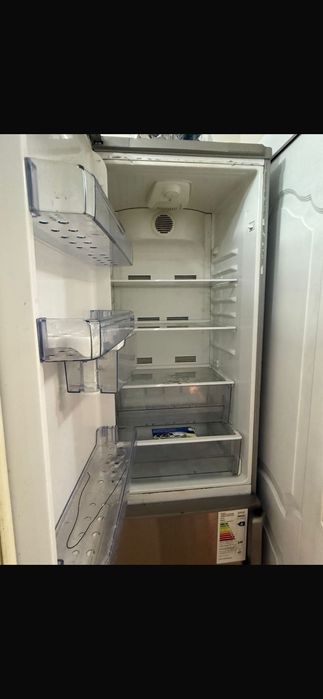 Продам холодильник beko