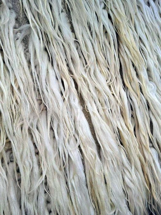 Ръчно тъкан козяк от 100% естествена вълна/основата/ и козина