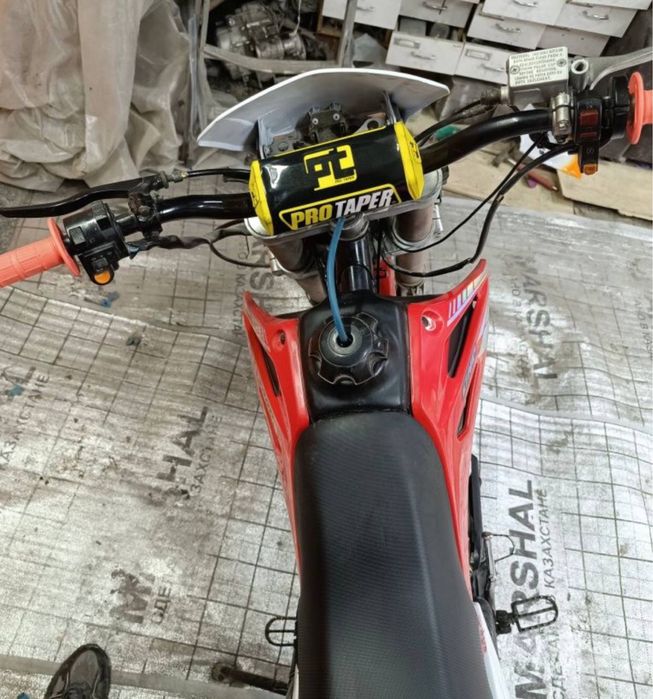 Продам мото 250 кубов энудуро