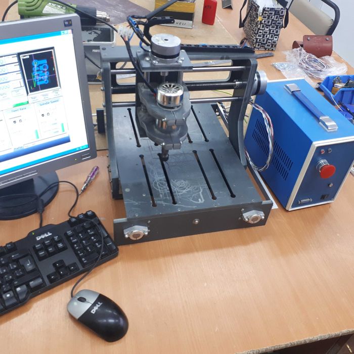 Продам Фрезерный станок с ЧПУ. 200 000тг.