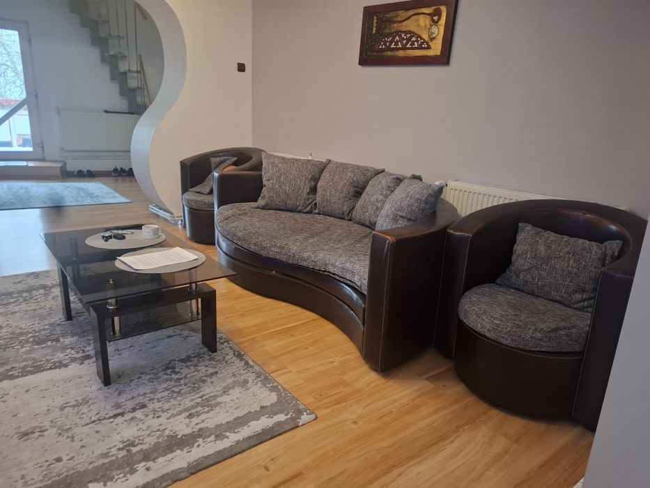 Vand canapea extensibila piele
