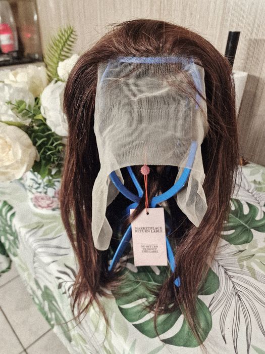 Peruca noua cu dantela