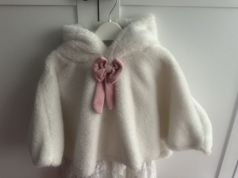 Красива бяла рокля с дантела Mamas&Papas размер 12-18 месеца