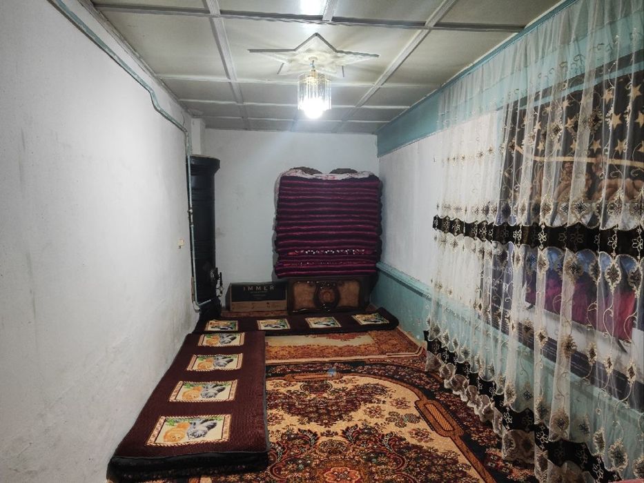 UY SOTILADI /  Продаётся Участок. 6 соток 7 хона