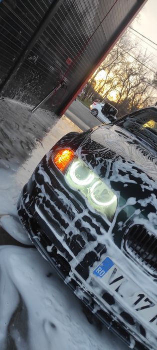 Vând sau schimb BMW e 46 19 benzina consum mic suspensie sport reglabi