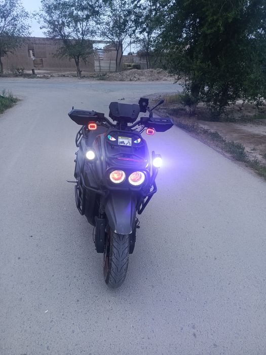 Skuter tank 150cc