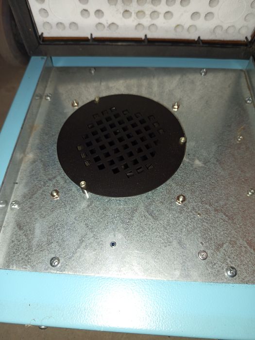 Пречиствател на въздух при запояване на техника  Професионален