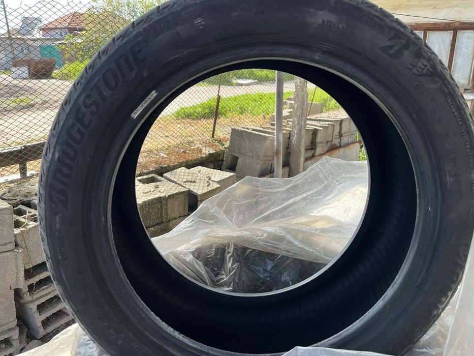 Летни гуми размер 225 45 17 Bridgestone