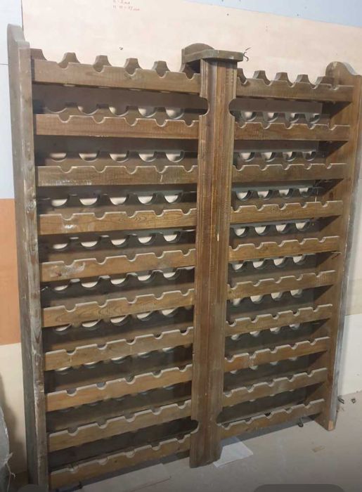 Винная полка, резная