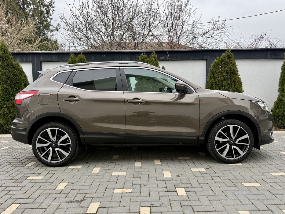 Nissan Qashqai Tekna Impecabil!