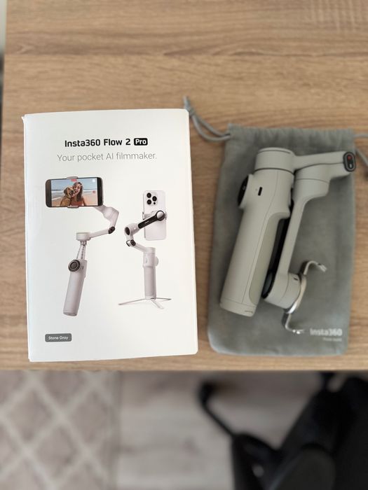 Гимбал за смартфон Insta360 - Flow 2 Pro с Гаранция