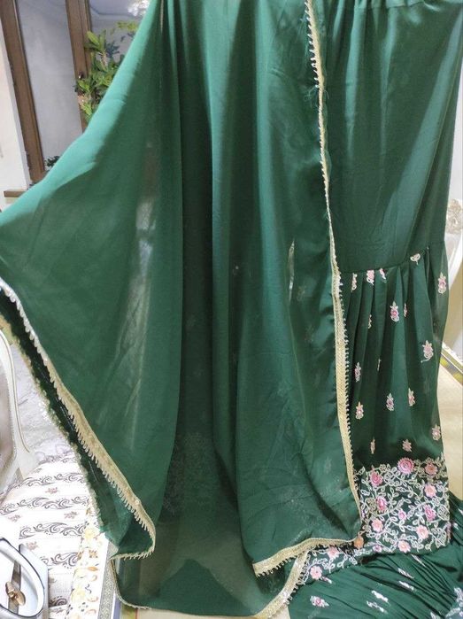 Индийское национальное платье