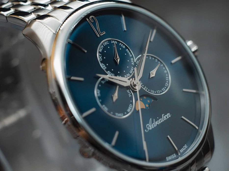 Швейцарские наручные часы Adriatica