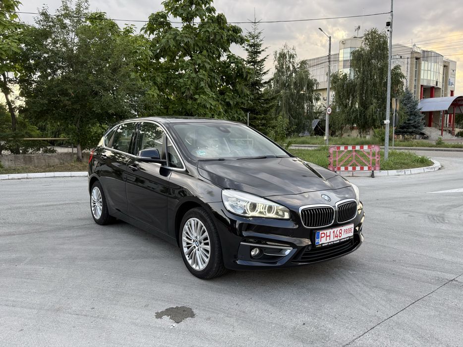 Bmw 220 d  190 cp X-Drive (4x4) Luxury Line, Fabr 2015 , Led Xenon Adaptiv , Panoramic , Incalzire ,Head-up , Camera  , Carte Service + Istoric Km  !!