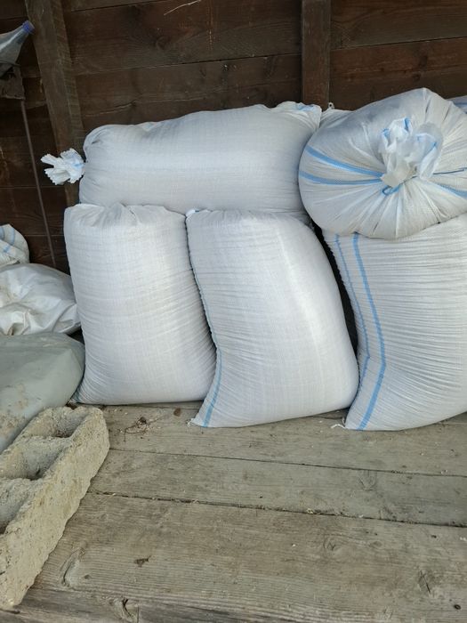 Vând cereale la sac, grâu, porumb,orzoaică