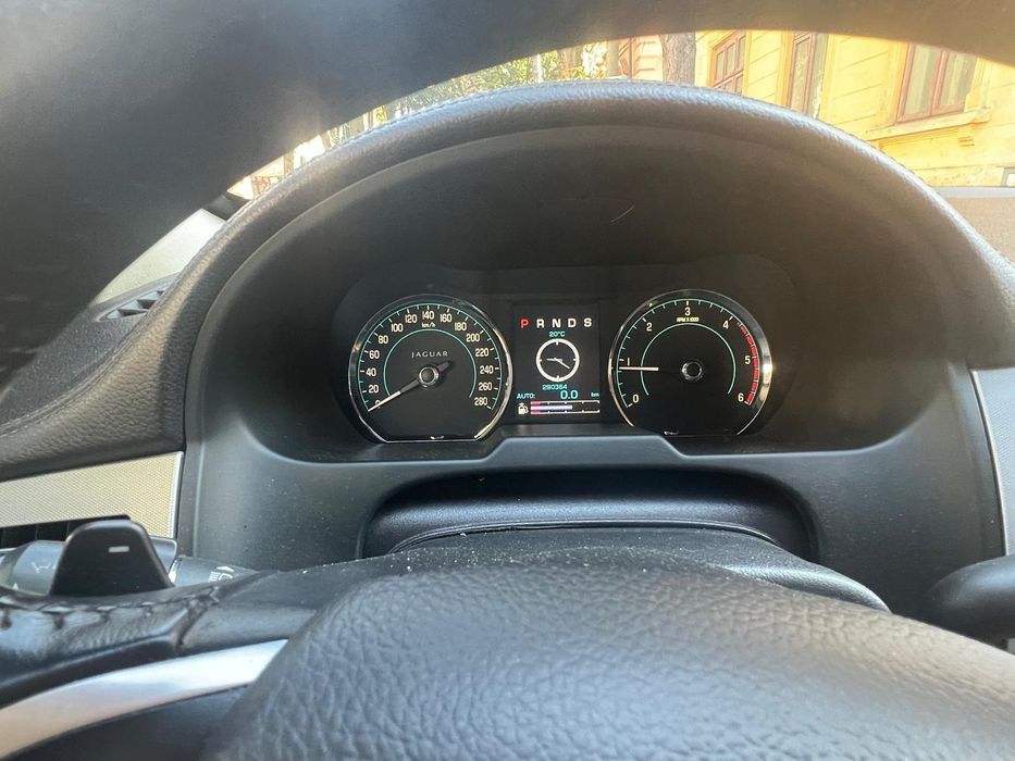 JAGUAR XF 2012 — imagine 8