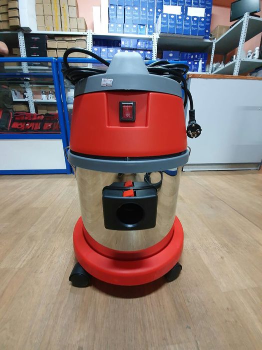 Пылесос водосос 20л 1500 Ватт