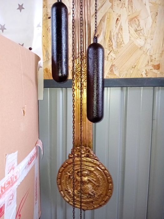 Ceas pendul tip Comtois cu greutati