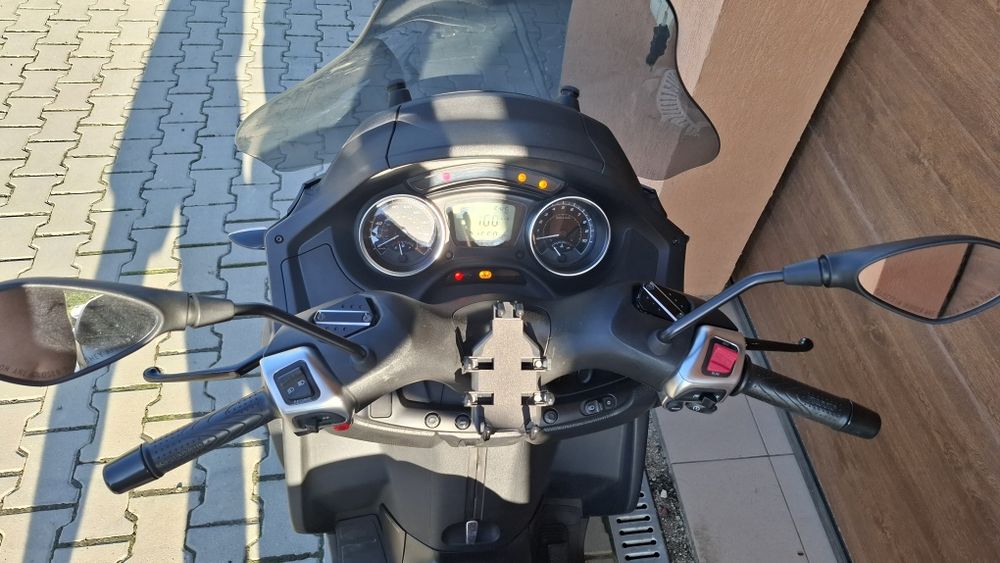 Scooter Moto Piaggio MP3 350cm 2020