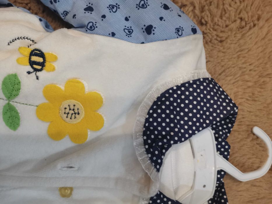 Costum din 3 piese pentru fetite