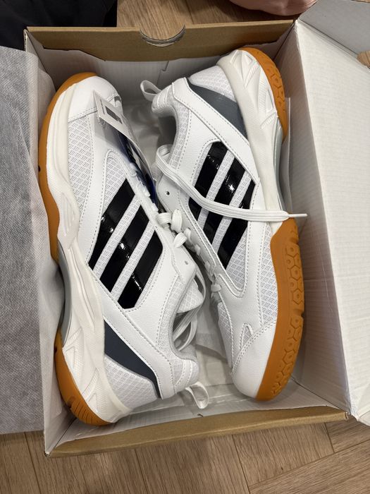 Кроссовки оригинальные фирмы Voit