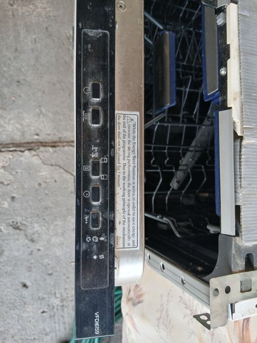 Продам посудомойку.