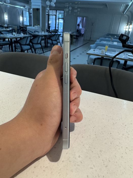 Apple 15 128гб 87%