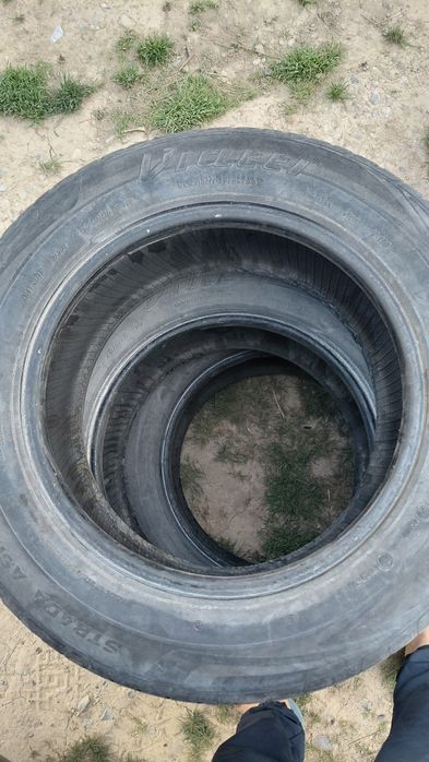 Шина  бу 215э60э16