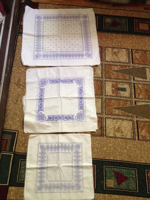 Ак мата (белая ткань).