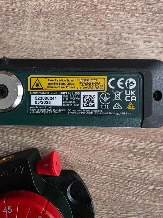 Bosch - Nivel laser UniversalWallLevel, 15 cm 0603663JZ0