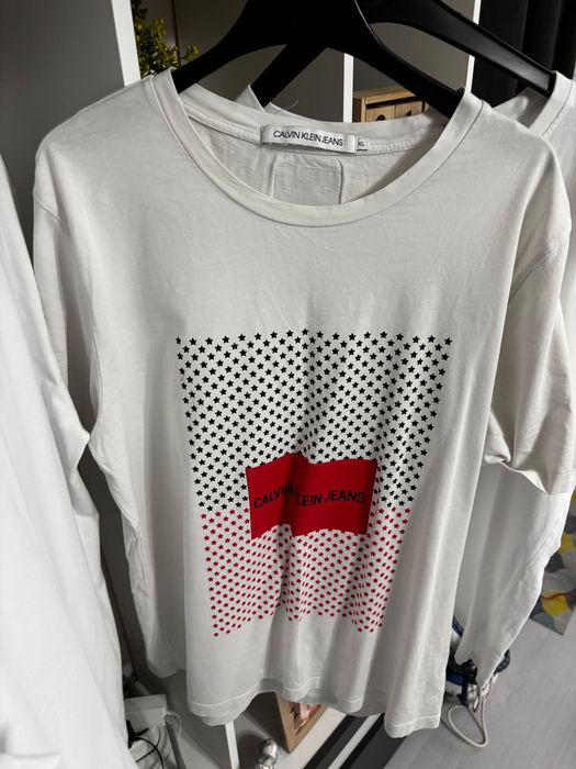 Продавам 6 тениски и 1 блуза и една риза