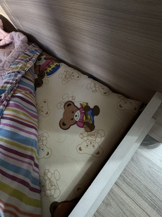 Двухярусная кровать