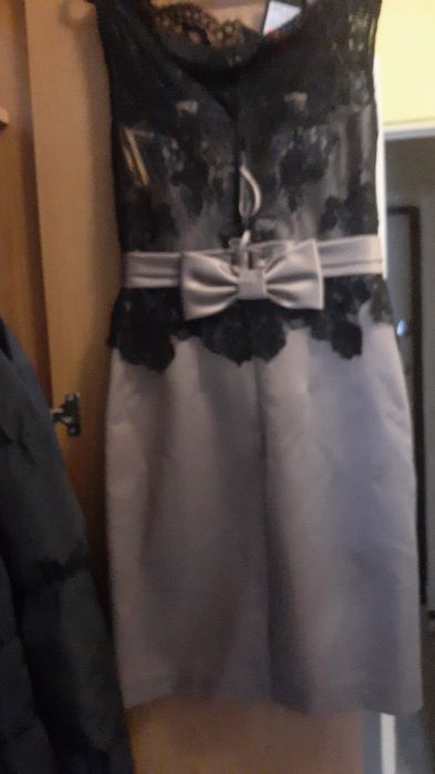 Продам новые шикарные платья