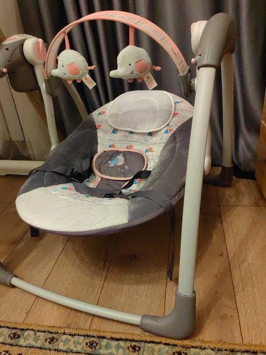 Продам качалку детскую