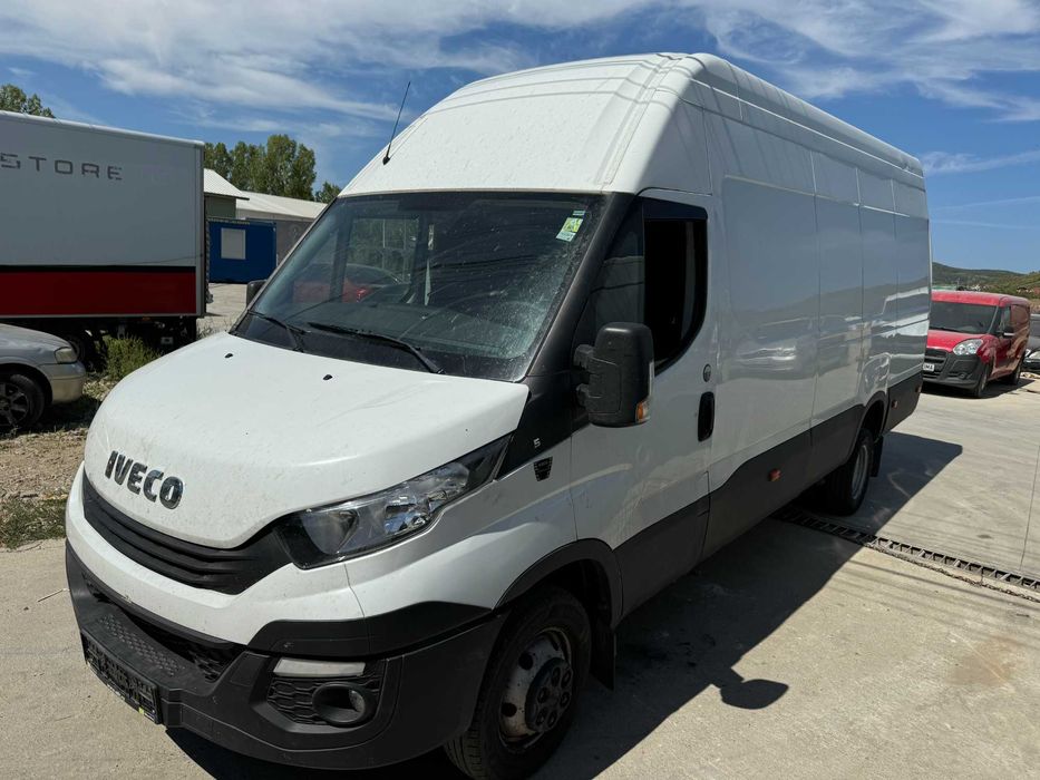 Dezmembrez Iveco Daily 50C15 50C35 3.0 sau 2.3 Euro 5 Punte dubla, AC