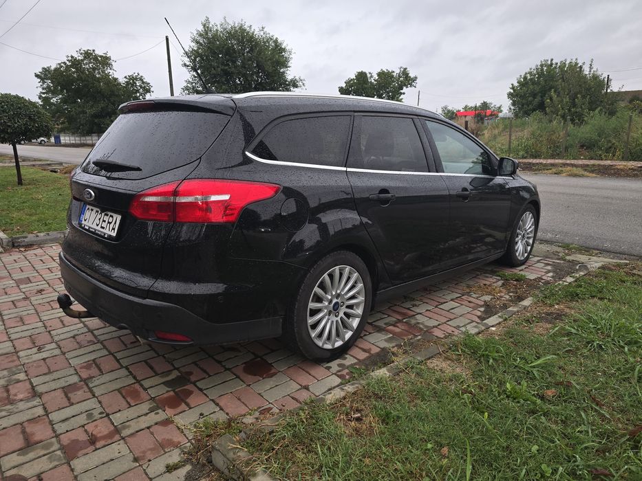FORD Focus 2015 — imagine 3