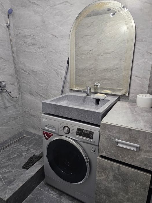 Продам 3 комнатную квартиру