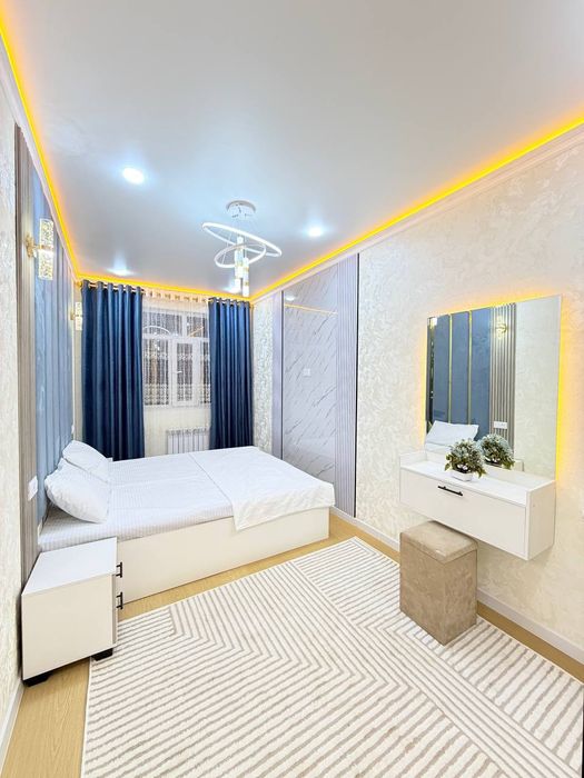 Чиланзар -10 квартал 2-х комнатная