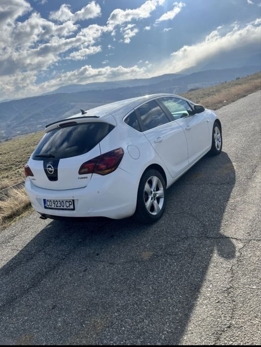 Opel Astra J / Опел Астра J