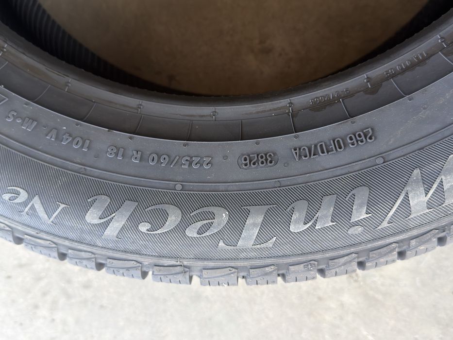 Vand 4 anvelope 225/60/18 Viking de iarnă noi