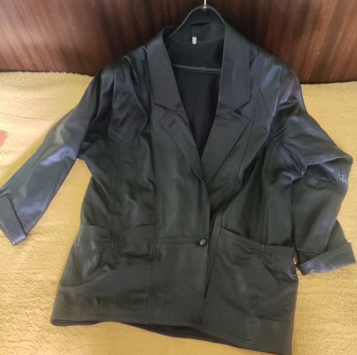 Естествена кожа черно дамско яке