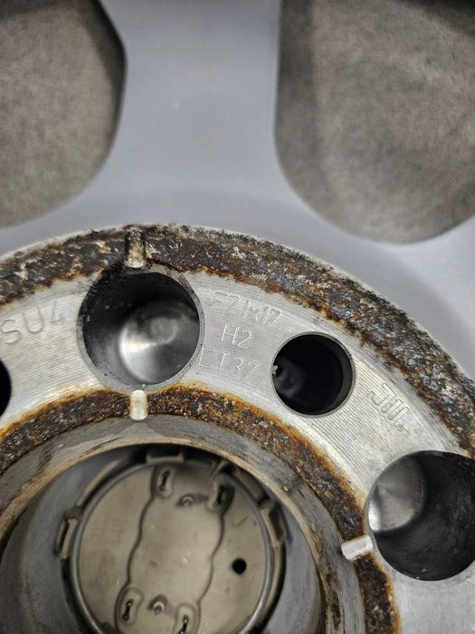 Jante Audi Q5 A4 A6 Q3 ET 37 7J